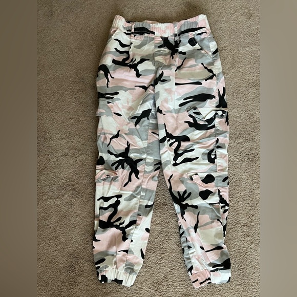 Pants - Camo cargo pants